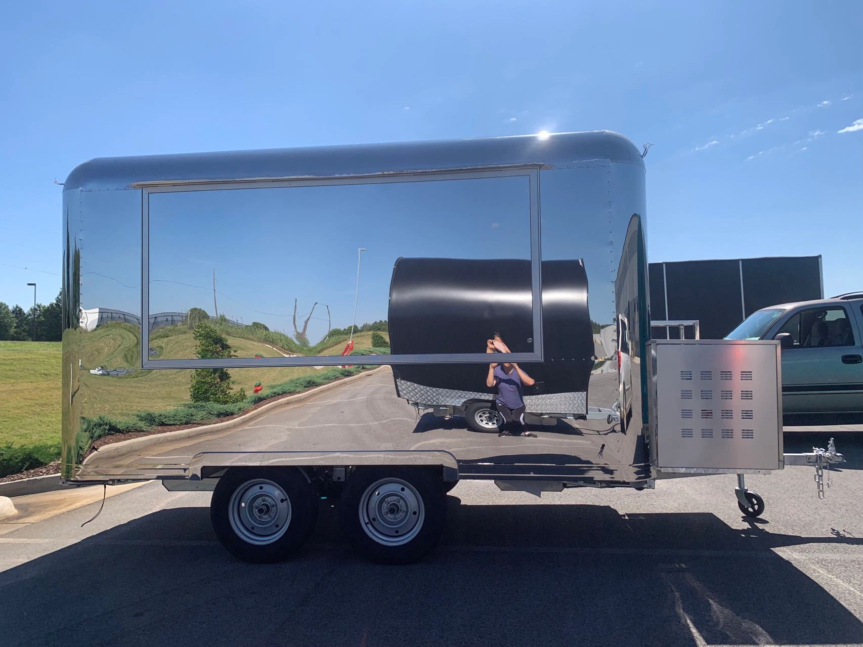 R14 PINK wo hood instock